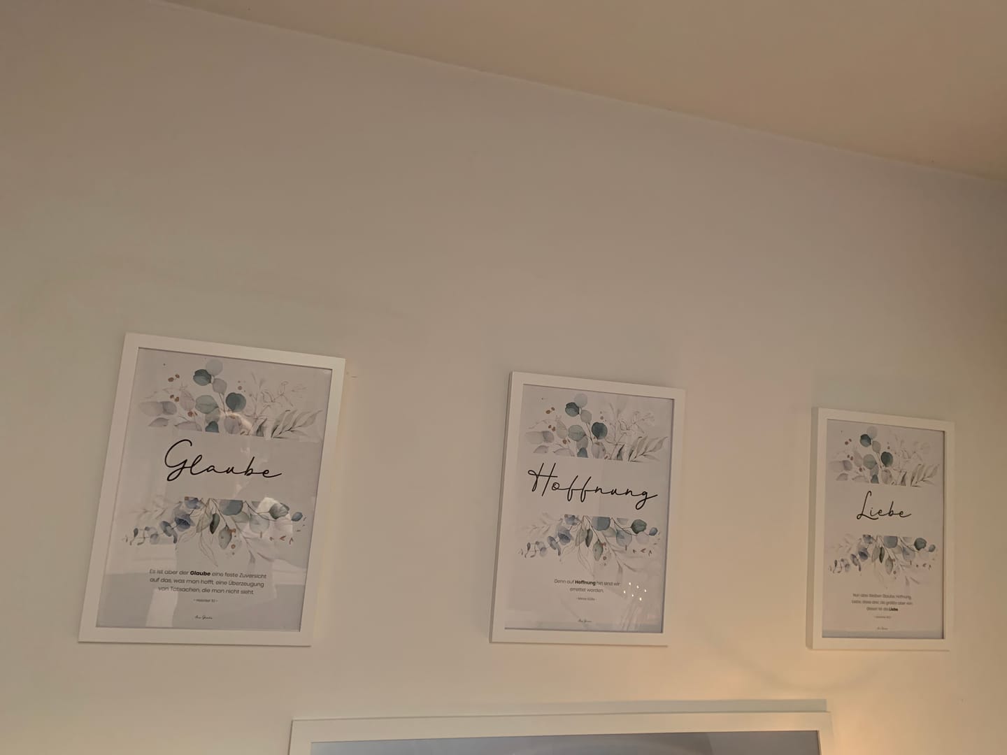 Customer photo review of Poster "Glaube Hoffnung Liebe" · 3er Set · Pflanzen Grün · A3 / A4 · Bibelvers Deutsch