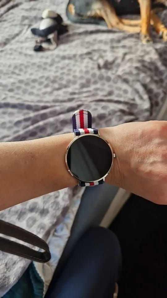 Customer photo review of Eleganza Smartwatch