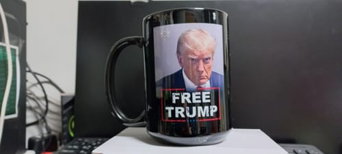 Customer photo review of Free Trump 15oz Coffee Mug