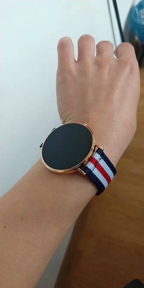 Customer photo review of Eleganza Smartwatch