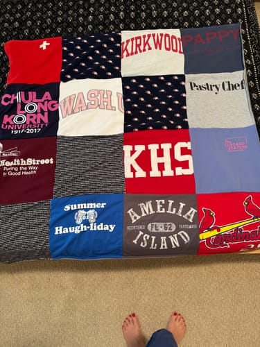 T-shirt quilt featuring cardinals by Linda from FL