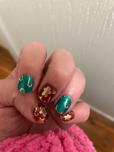 Customer photo review of Noelle  | Transparent Nail Polish Wraps