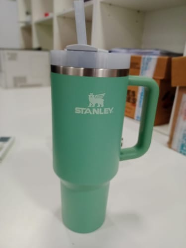 Customer photo review of Quencher H2.0 Adventure Eucalipto | 1.18 lt