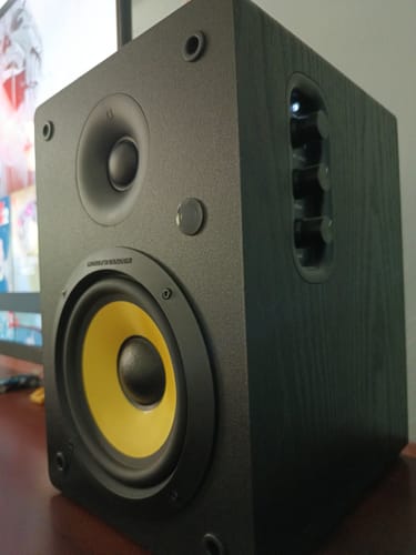 Customer photo review of Cornetas Thonet & Vander 340W Bluetooth + Optico + Rca + Aux 3.5Mm Kurbis Cinema Negro