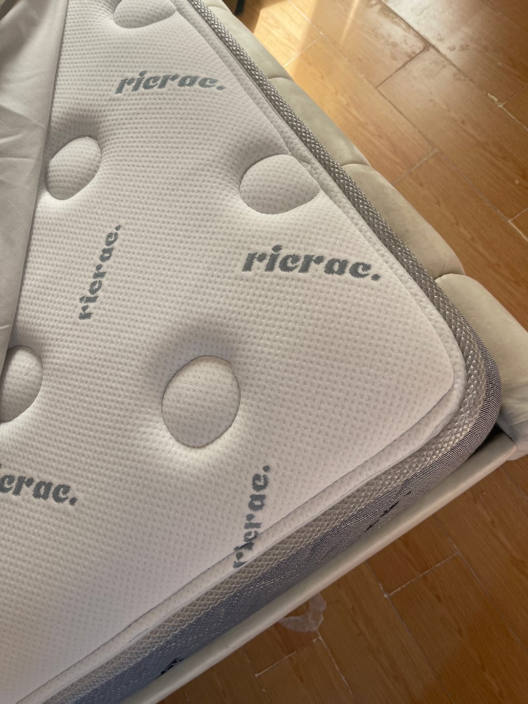 Customer photo review of Memory Foam Mattress with Double Pocket Spring System