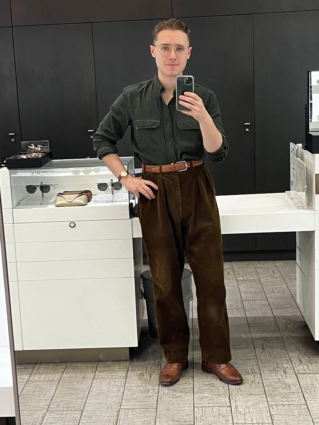 Customer photo review of 12.5 oz 8 Wale Corduroy Trousers - Brown