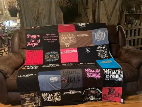 T-shirt quilt by Lynda from AR