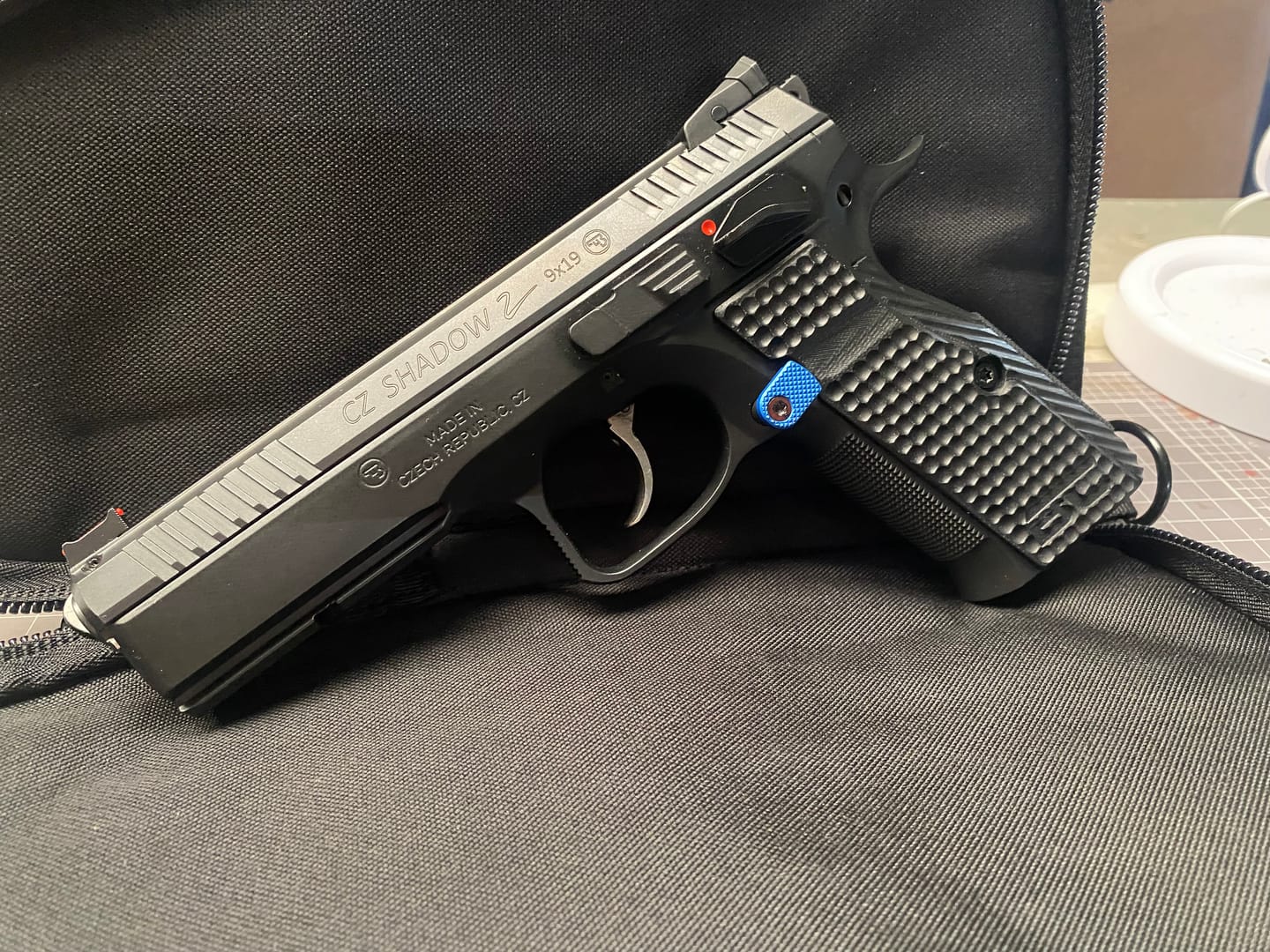 Customer photo review of CZ Shadow 2 G10 Grips