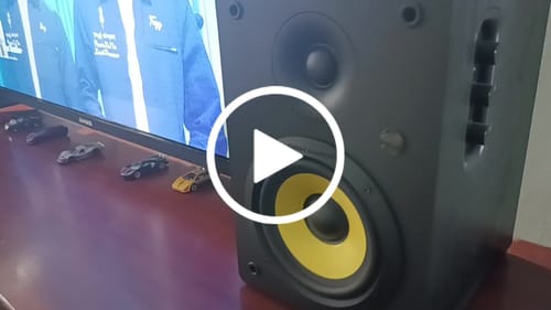 Customer video review of Cornetas Thonet & Vander 340W Bluetooth + Optico + Rca + Aux 3.5Mm Kurbis Cinema Negro