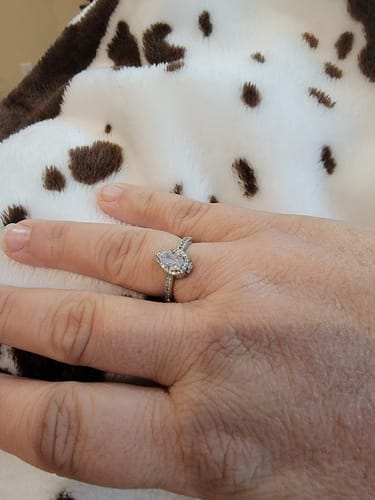 Customer photo review of Teardrop From Heaven Urn Ring