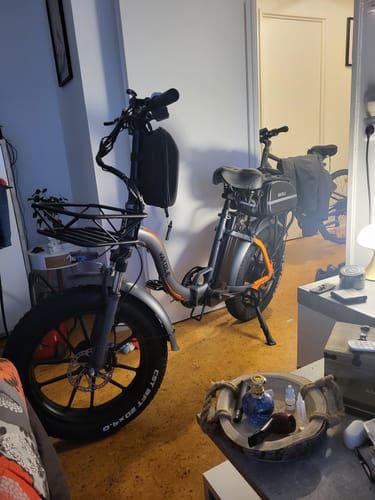 Customer photo review of Vakole Y20 Pro 750W 20" Foldable Electric Fat Bike with 20Ah Samsung Battery Support APP [Pre-Order]
