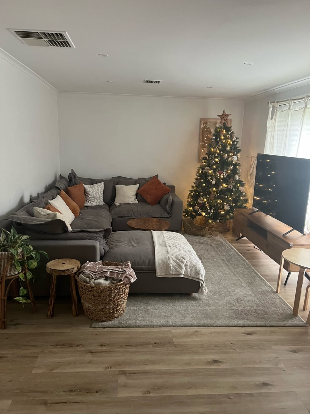 Customer photo review of Cloud Cosy | Feather Cloud Modular Couch 6 Pcs Straight with Ottoman