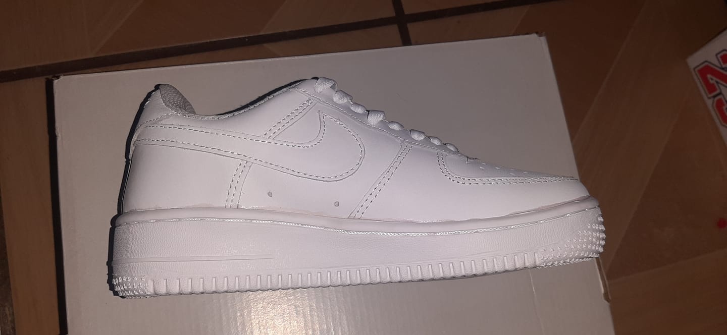 Customer photo review of Tenis Air Force 1 Blanco Total Piel 1.1