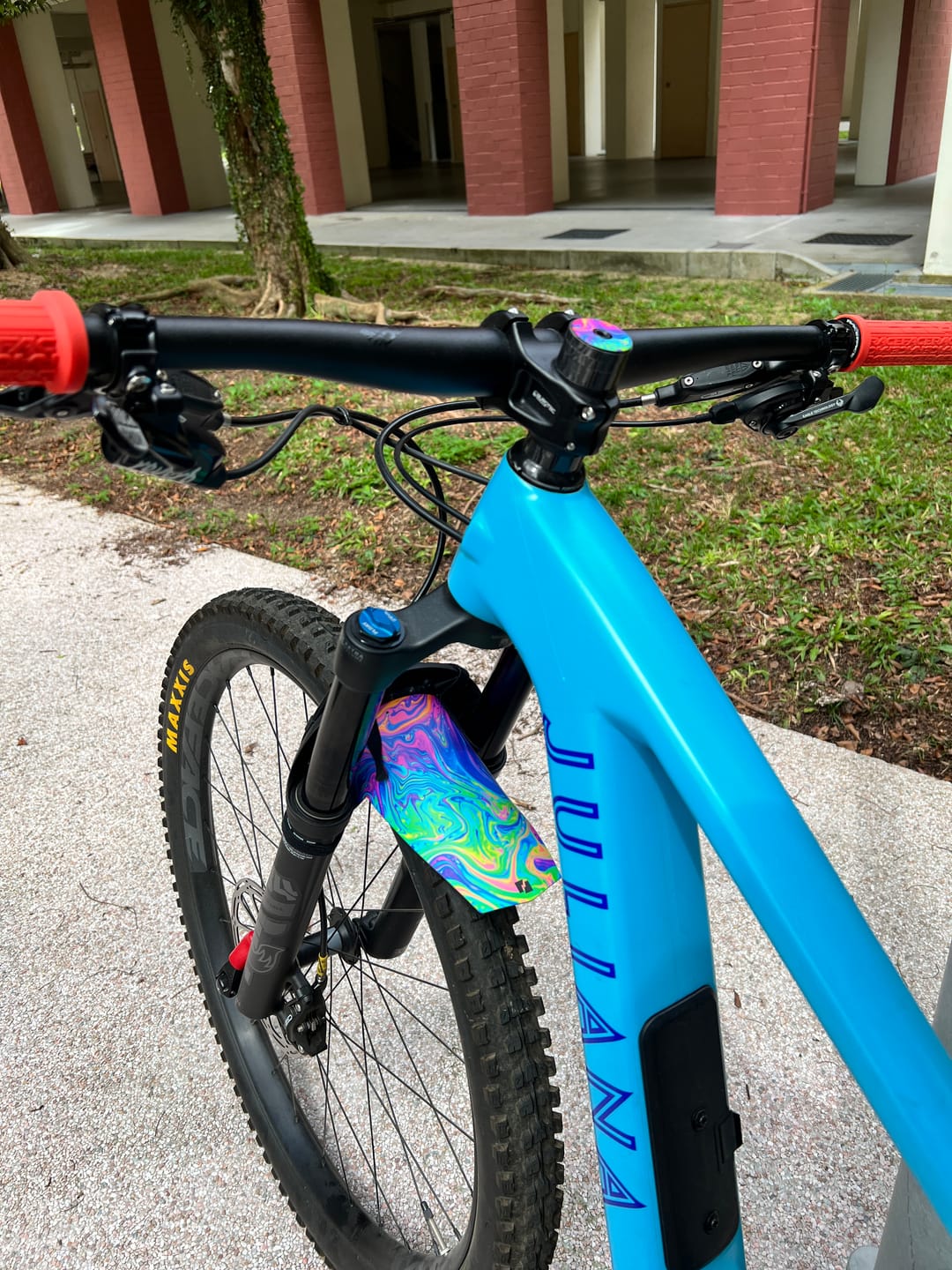 Customer photo review of Oil Slick Topcap