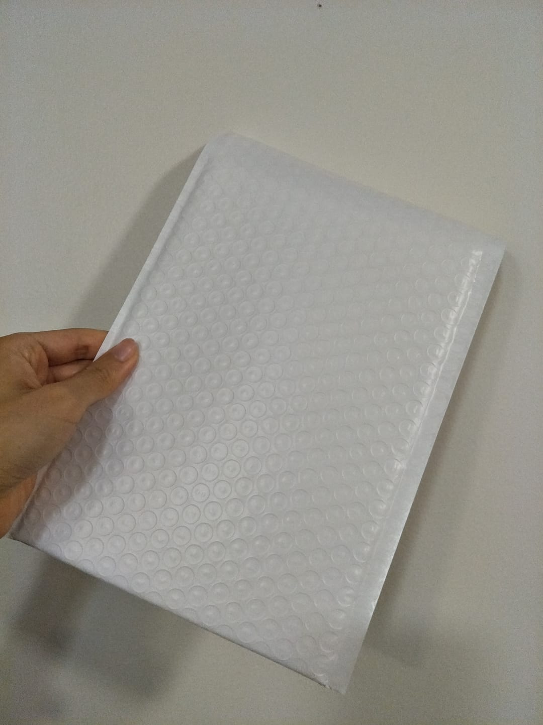 Customer photo review of Poly Bubble Mailer G1 01 160 x 230mm White