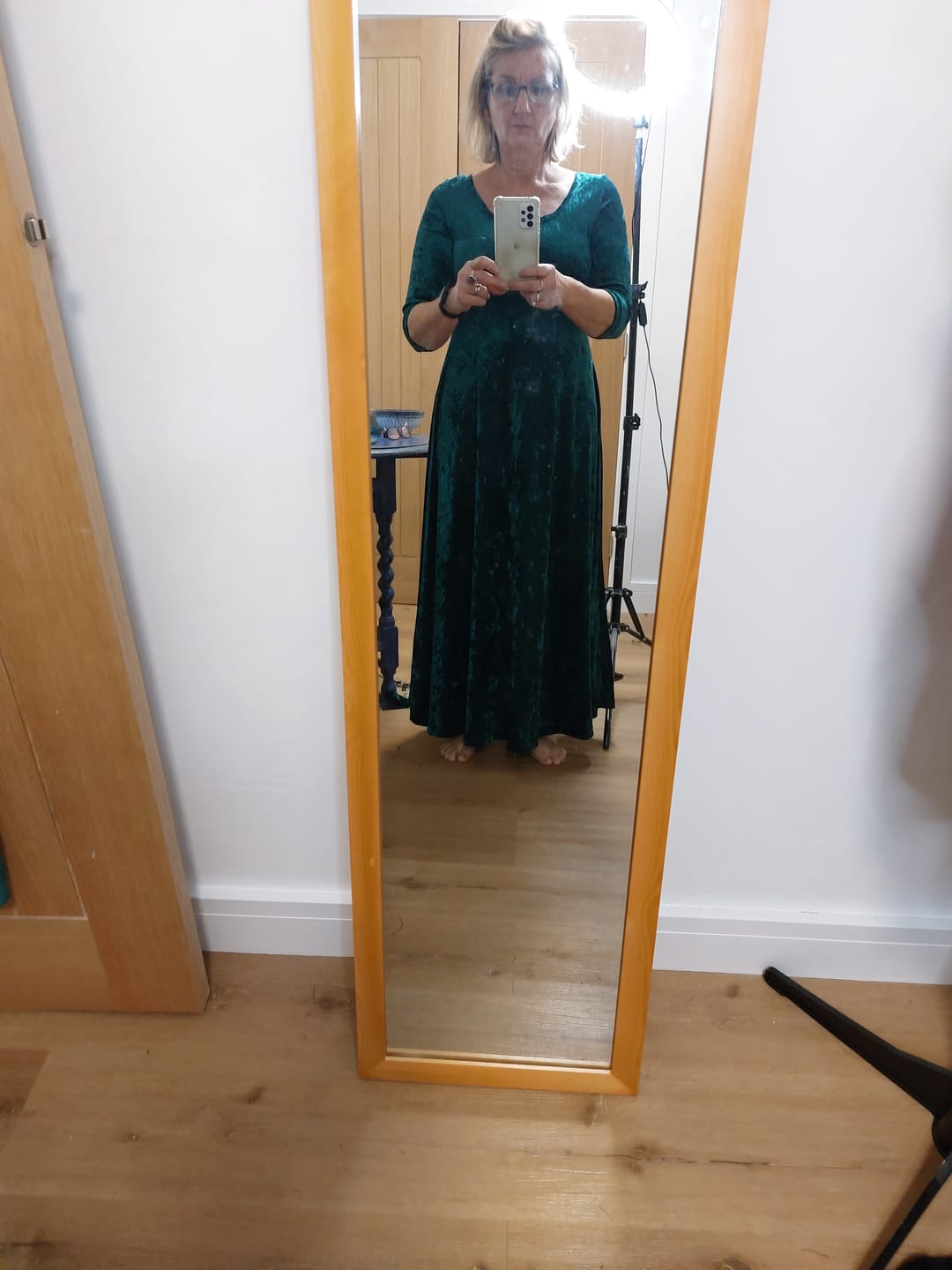 Customer photo review of Stretch Machine Needles Hemline