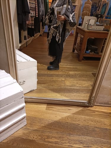 Customer photo review of Stivaletto di Eco-pelle alto con stringhe