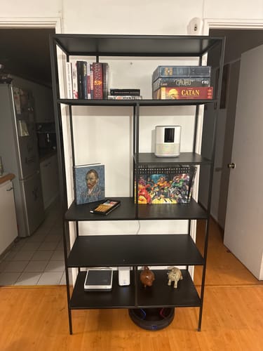 Customer photo review of Estantería 90 METAL BLACK