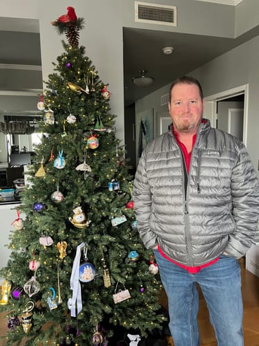 Customer photo review of Men's Recycled Synthetic Down Puffer Jacket