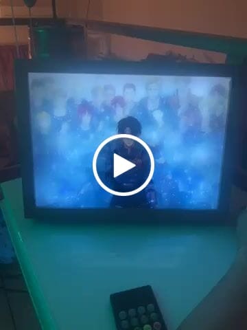 Customer video review of A O T Series LED Light Painting Anime Photo Frame Wall Art