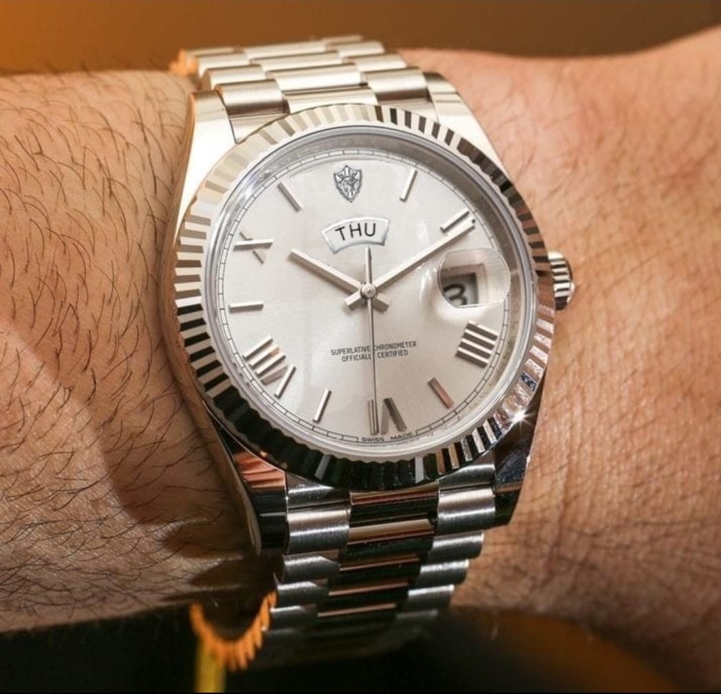 Customer photo review of Apex Watch