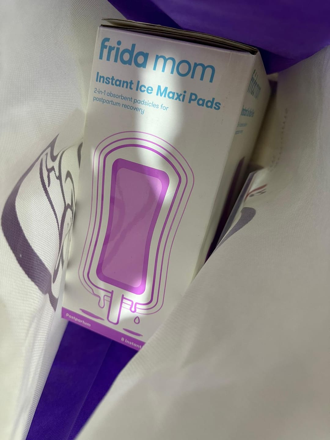 Customer photo review of Frida Mom 2-in-1 Postpartum Absorbent Perineal Ice Maxi Pads