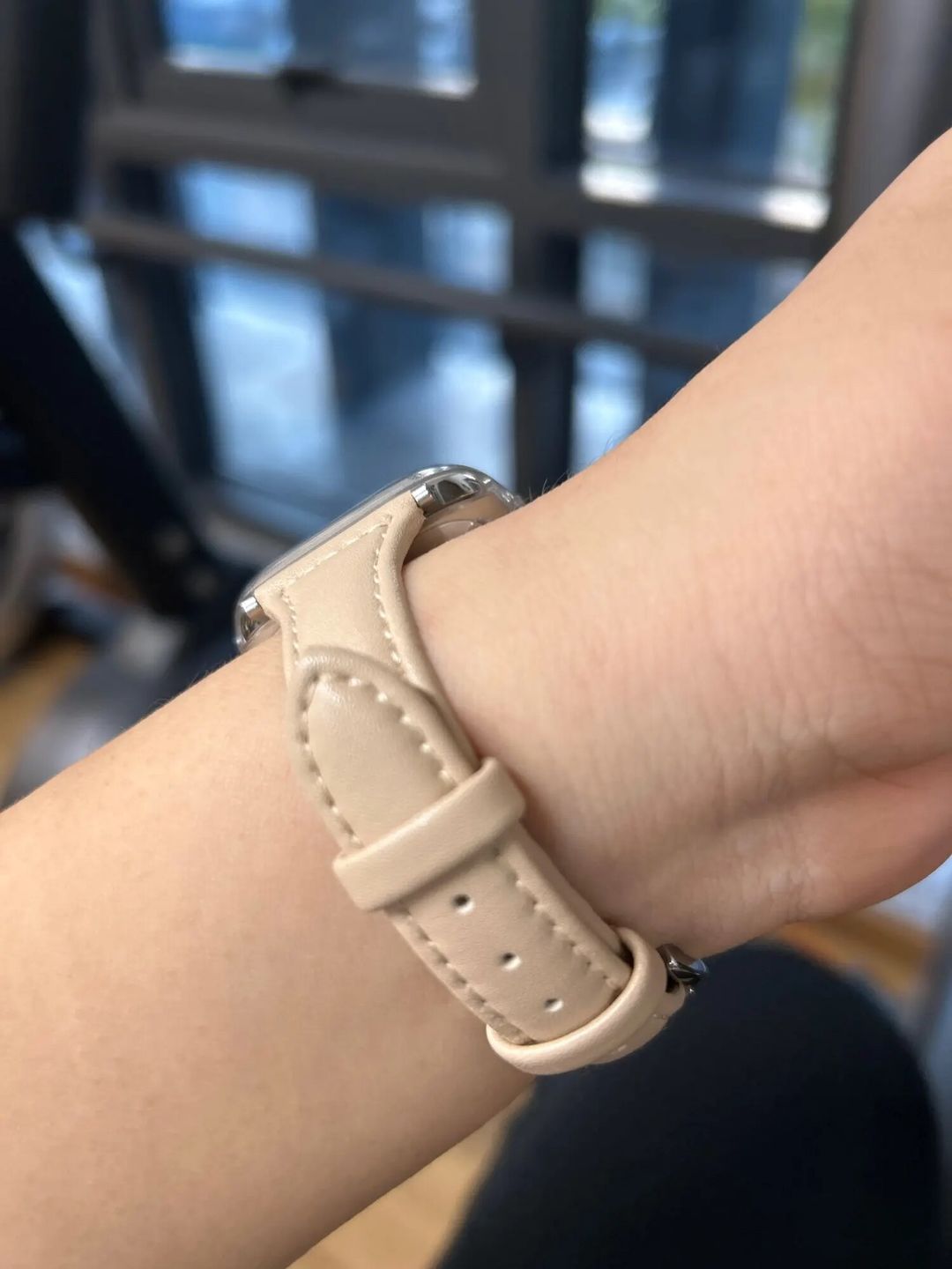 Customer photo review of Appel Watch Lederband "Dublin"