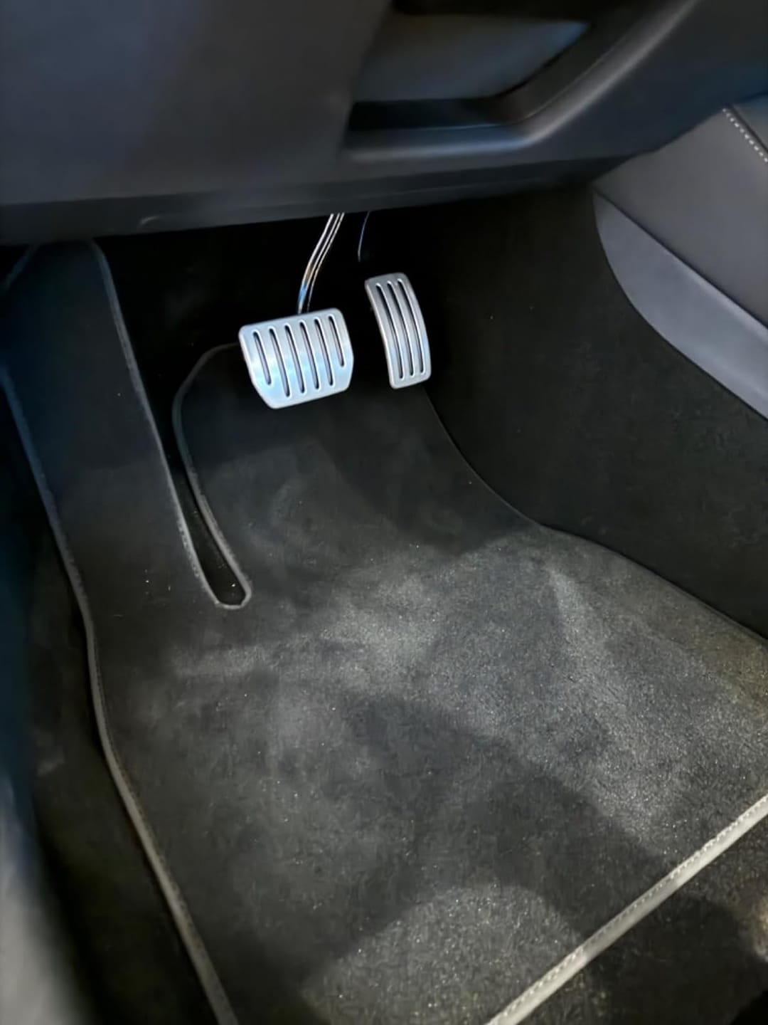Customer photo review of 【Gen-II】TPARTS Performance Pedal Set for Tesla Model 3 & Y