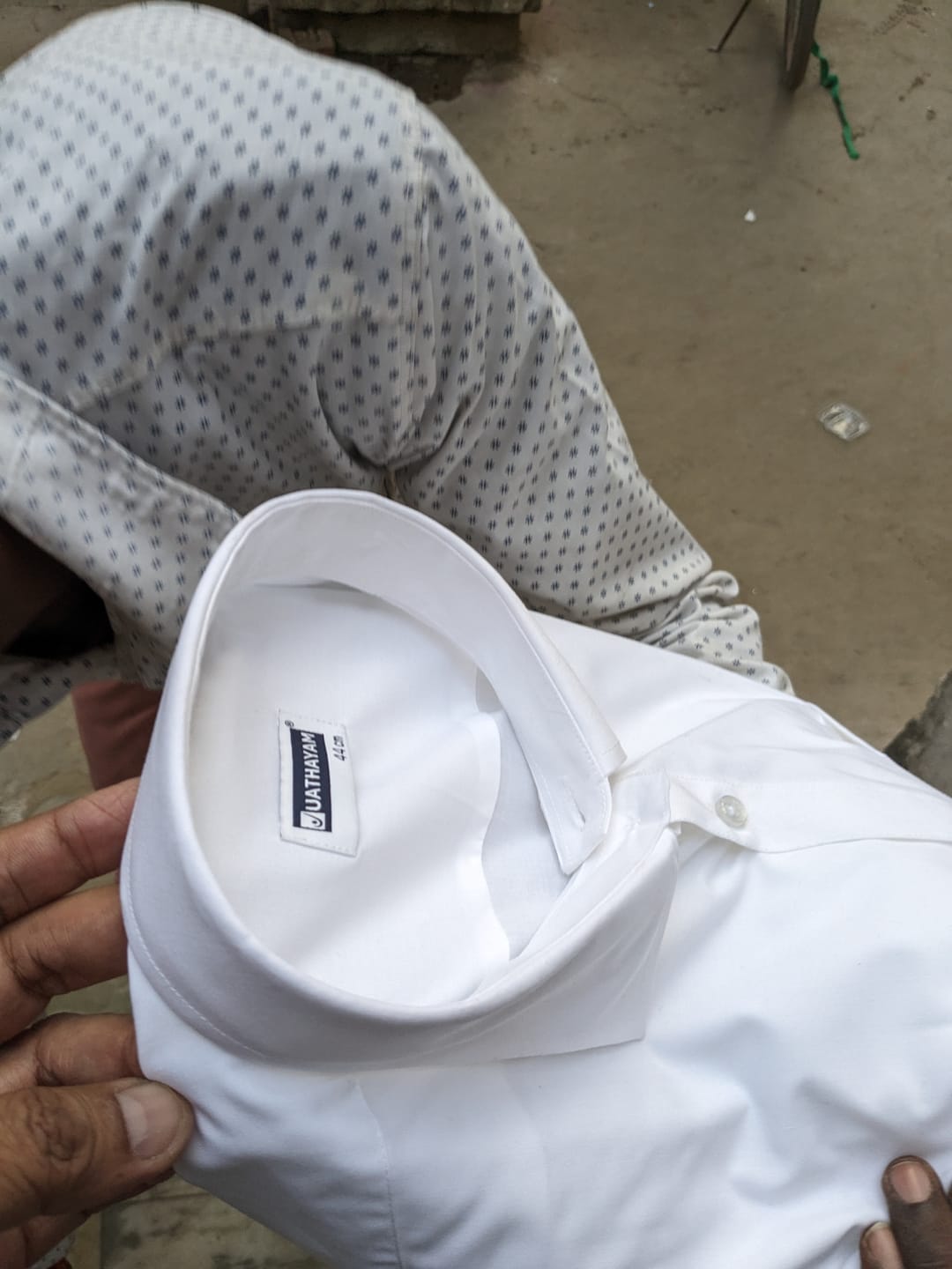 Customer photo review of Uathayam Minister Cotton Formal White Shirt For Men (Pack of 1)