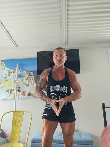 Customer photo review of Baller - Hybrid T-Back gym Singlet - Black / Gold