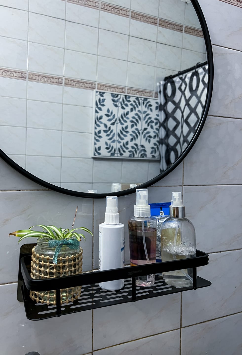 Customer photo review of Estante Organizador Winsen de Aluminio Milhome