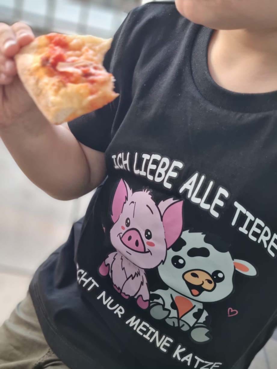 Customer photo review of ICH LIEBE ALLE TIERE | KINDER PREMIUM BIO SHIRT