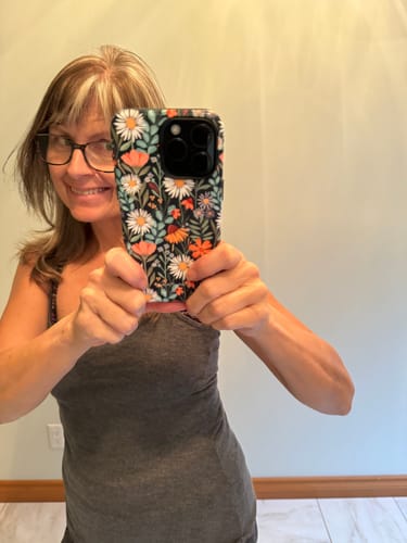 Customer photo review of Sending Flowers Green by Briony Machin