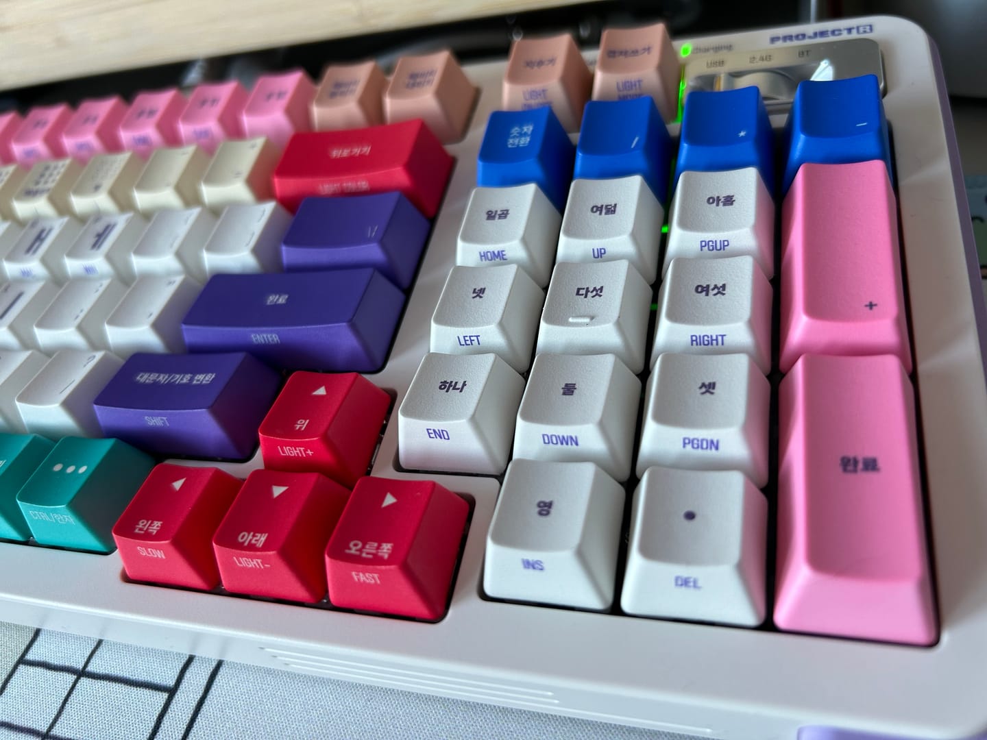 Customer photo review of BTS HANGUL EDITION KEYBOARD