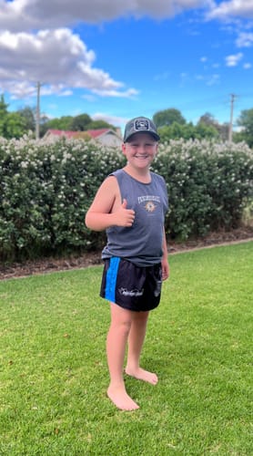 Customer photo review of Buggy Rig Footy Shorts - WITH POCKETS