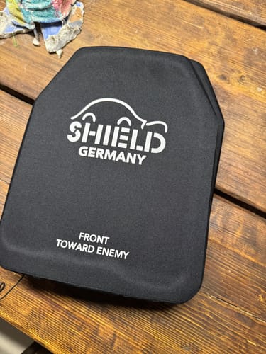Customer photo review of SHIELD Germany SK4 / NIJ IV Stand-Alone Platte