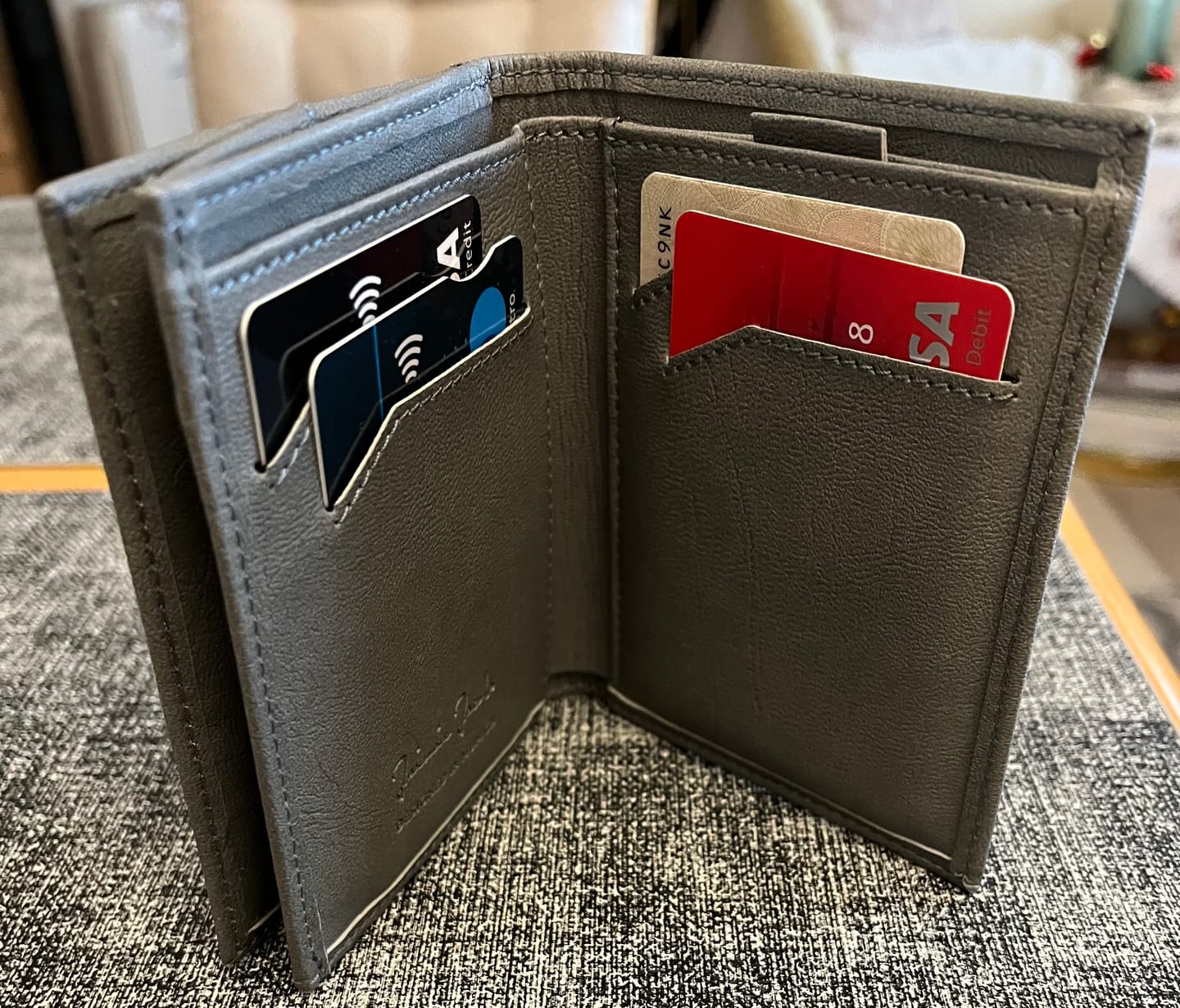 Customer photo review of Folder Boy bi-fold wallet