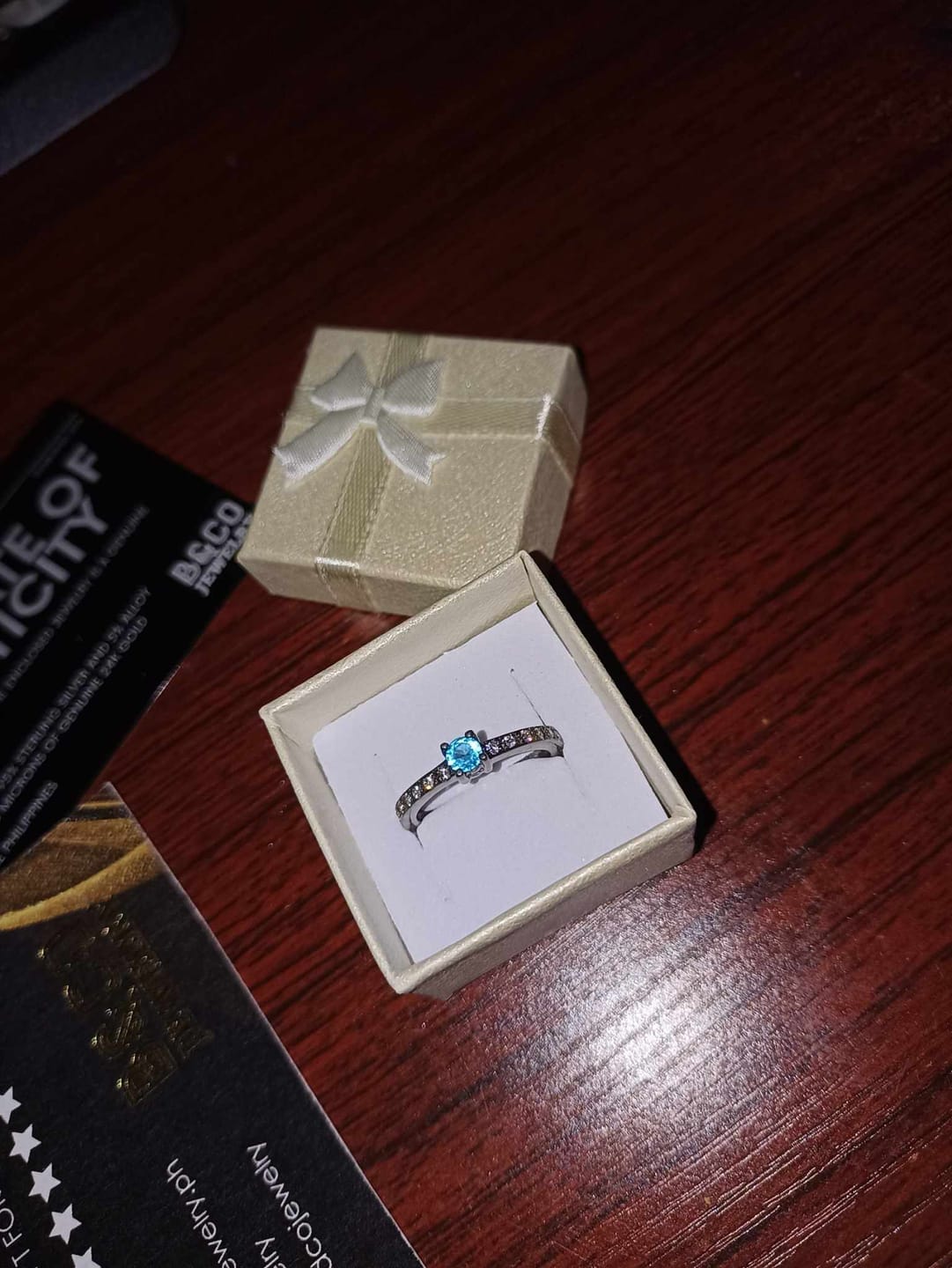 Customer photo review of .30ct Navigli Engagement Ring