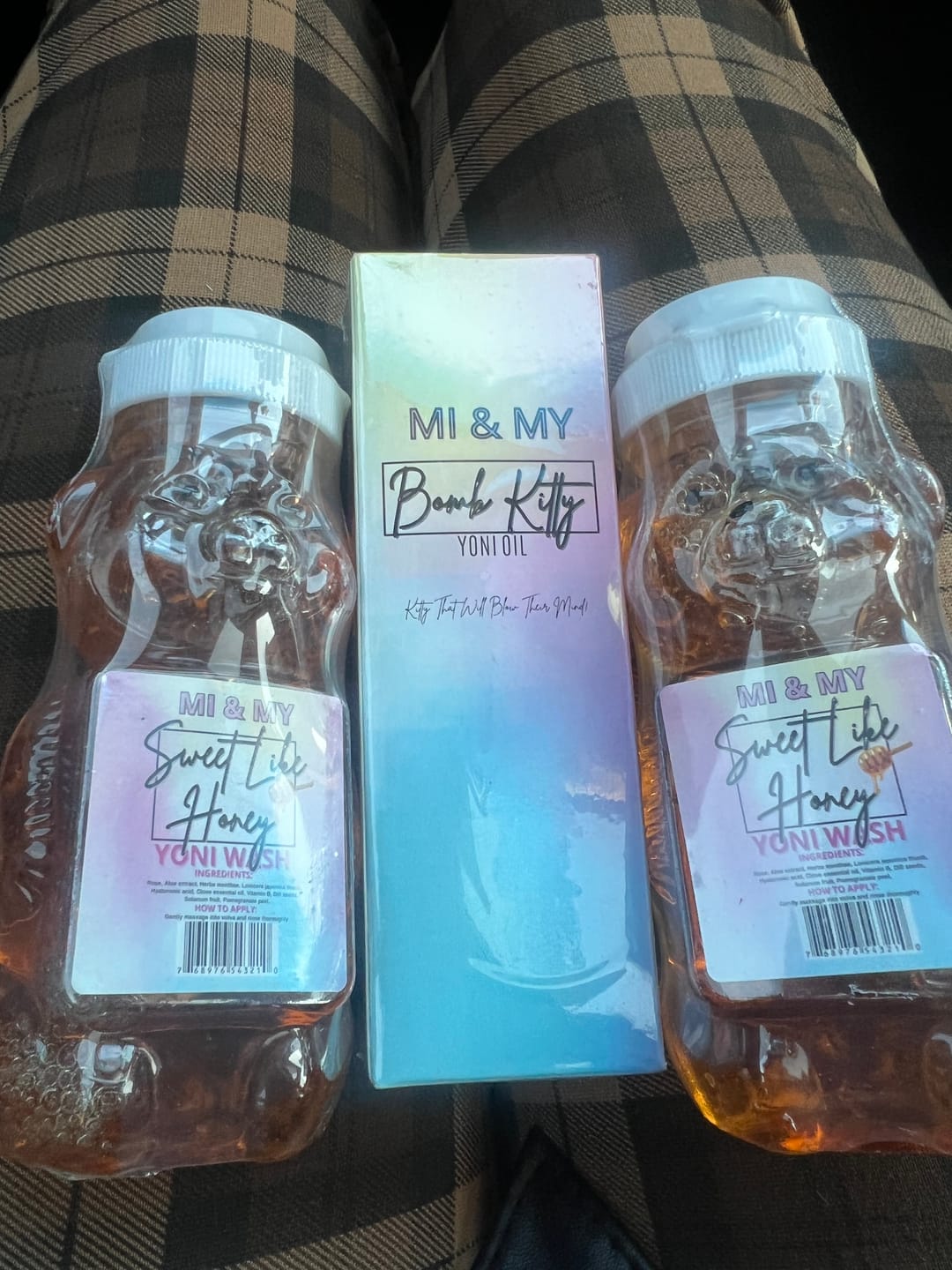 Customer photo review of Sweet Like Honey Yoni Wash