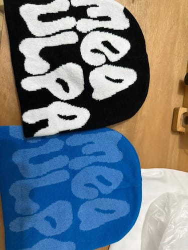 Customer photo review of Vencae™ Beanie - MEA CULPA