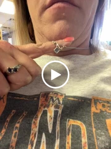 Customer video review of Eternal Love Necklace