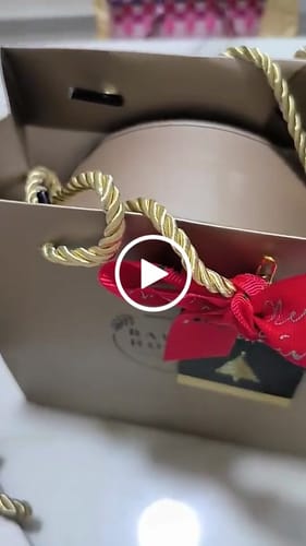 Customer video review of Signature Mix Butter Cookies