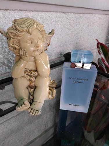 Customer photo review of Dolce & Gabbana Light Blue Eau Intense 100ml