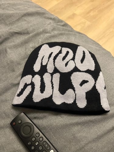Customer photo review of Vencae™ Beanie - MEA CULPA