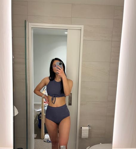 Customer photo review of Mabel Ribbed Tie Front Crop Top Twilight