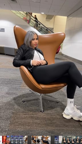 Customer photo review of Pchee Pro Black V-Waist Scrunch Butt Leggings