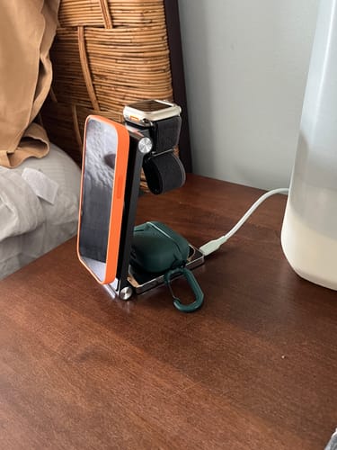 Customer photo review of PASSPORT - WIRELESS CHARGING STATION