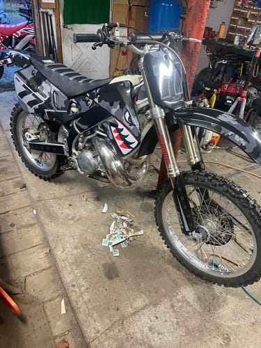 Customer photo review of Custom Seat Cover: 97-'99 CR250