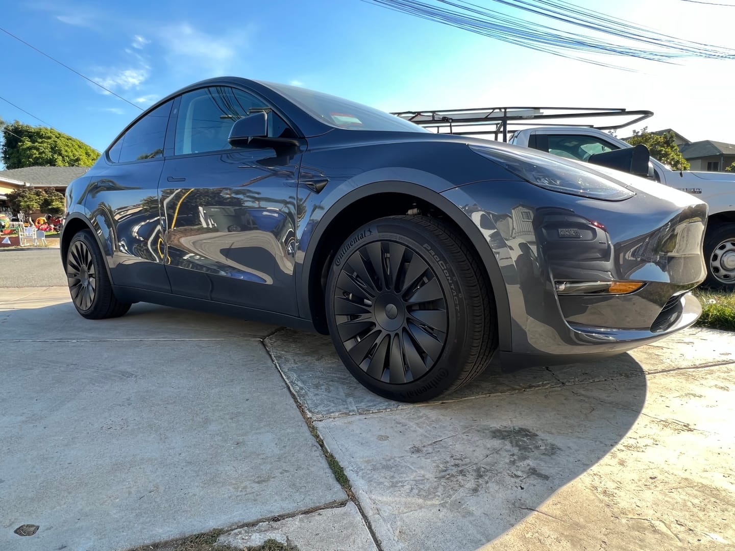 Customer photo review of TESPLUS 19'' Blade Style Wheel Cover for Model Y