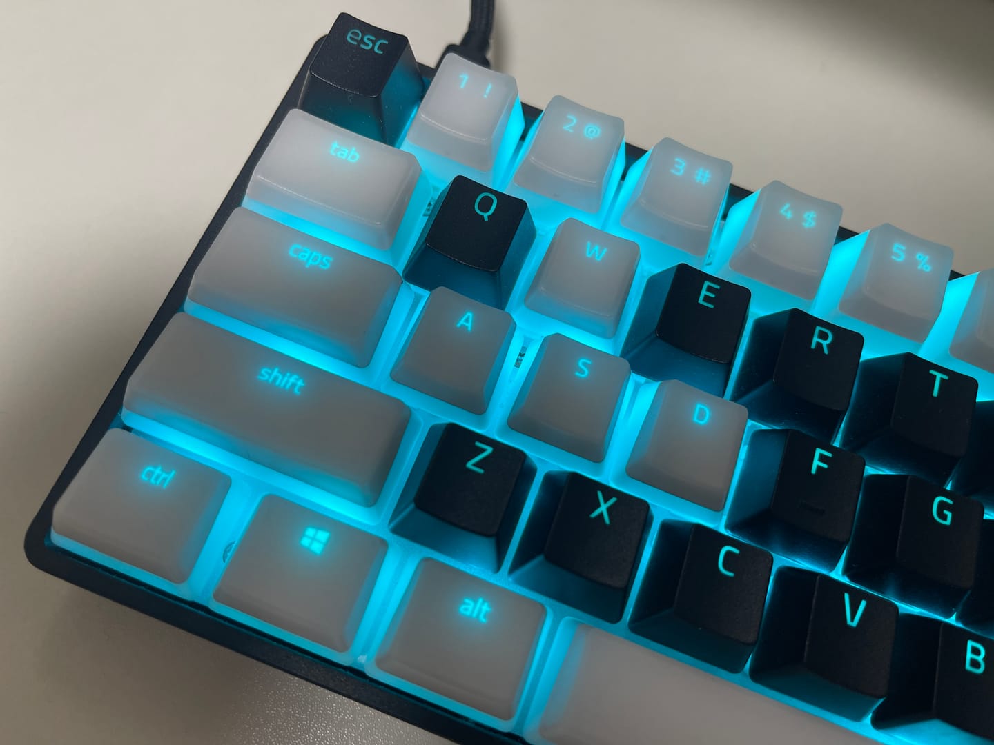 Customer photo review of DrunkDeer G65 - Wired Actuation-Distance-Adjustable Magnetic Switch Gaming Keyboard